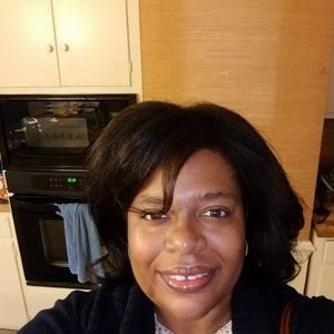 Meet your Posher, Lesley